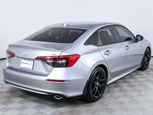 Used 2024 Honda Civic Sport image 25