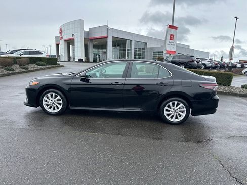 Used 2024 Toyota Camry LE w/ Cold Weather Package image 9