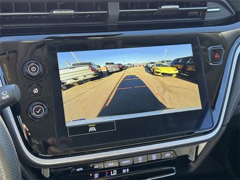 Certified 2023 Chevrolet Bolt EUV LT image 12