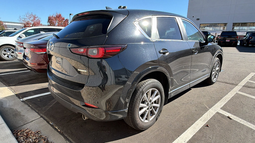 Used 2025 MAZDA CX-5 AWD 2.5 S w/ Preferred Package image 2