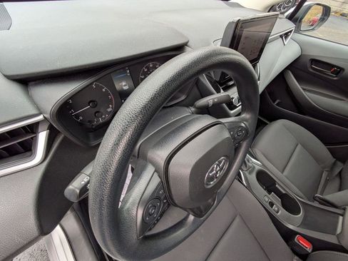Used 2024 Toyota Corolla LE image 14