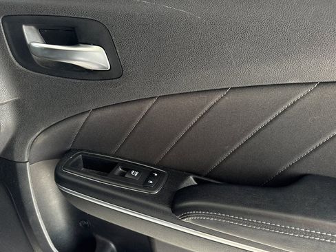 Used 2017 Dodge Charger R/T Scat Pack image 19