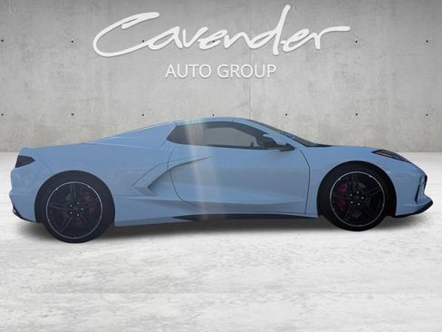 Used 2024 Chevrolet Corvette Stingray Preferred Conv w/ 2LT RWD image 17