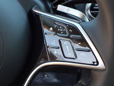 New 2026 Mercedes-Benz E 350 4MATIC Sedan image 10