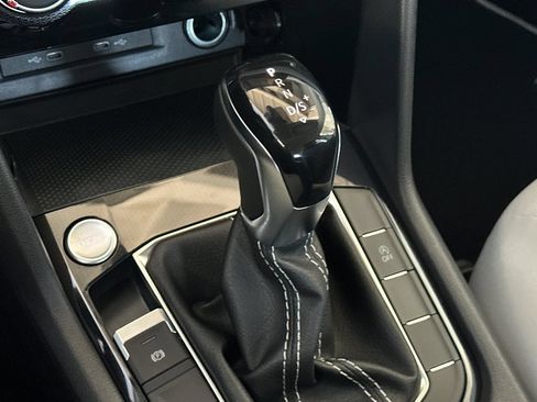 New 2026 Volkswagen Taos S FWD image 19