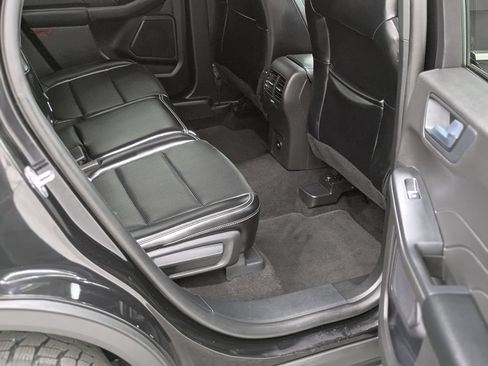 Used 2024 Ford Escape Platinum AWD/4WD image 22