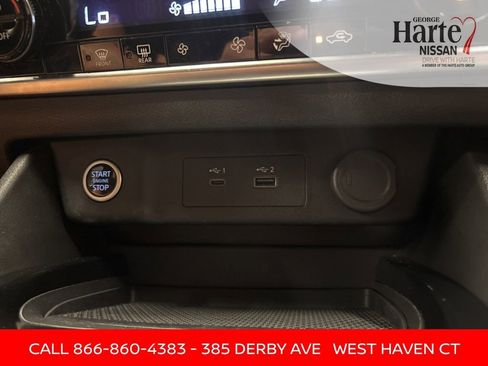 Certified 2023 Nissan Rogue SV image 12