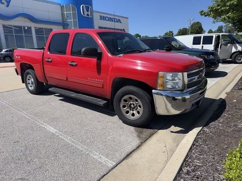 Used 2013 Chevrolet Silverado 1500 LT AWD/4WD image 4