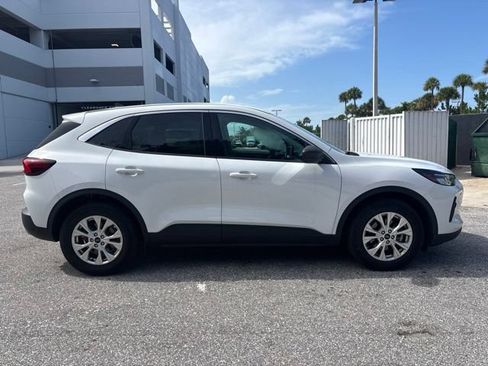 Used 2024 Ford Escape Active FWD image 2