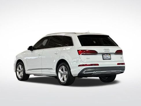 Used 2022 Audi Q7 2.0T Premium w/ Convenience Package AWD/4WD image 7