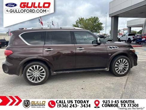 Used 2017 INFINITI QX80 4WD w/ Deluxe Technology Package image 4