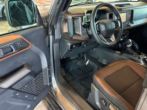 Used 2023 Ford Bronco Outer Banks AWD/4WD image 48