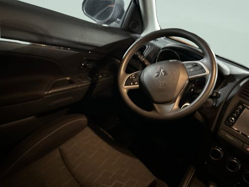 Used 2024 Mitsubishi Outlander Sport ES image 17