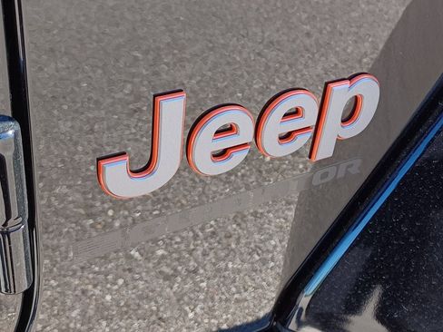 New 2026 Jeep Gladiator Mojave AWD/4WD image 7
