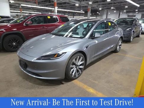 Used 2025 Tesla Model 3 Long Range image 1