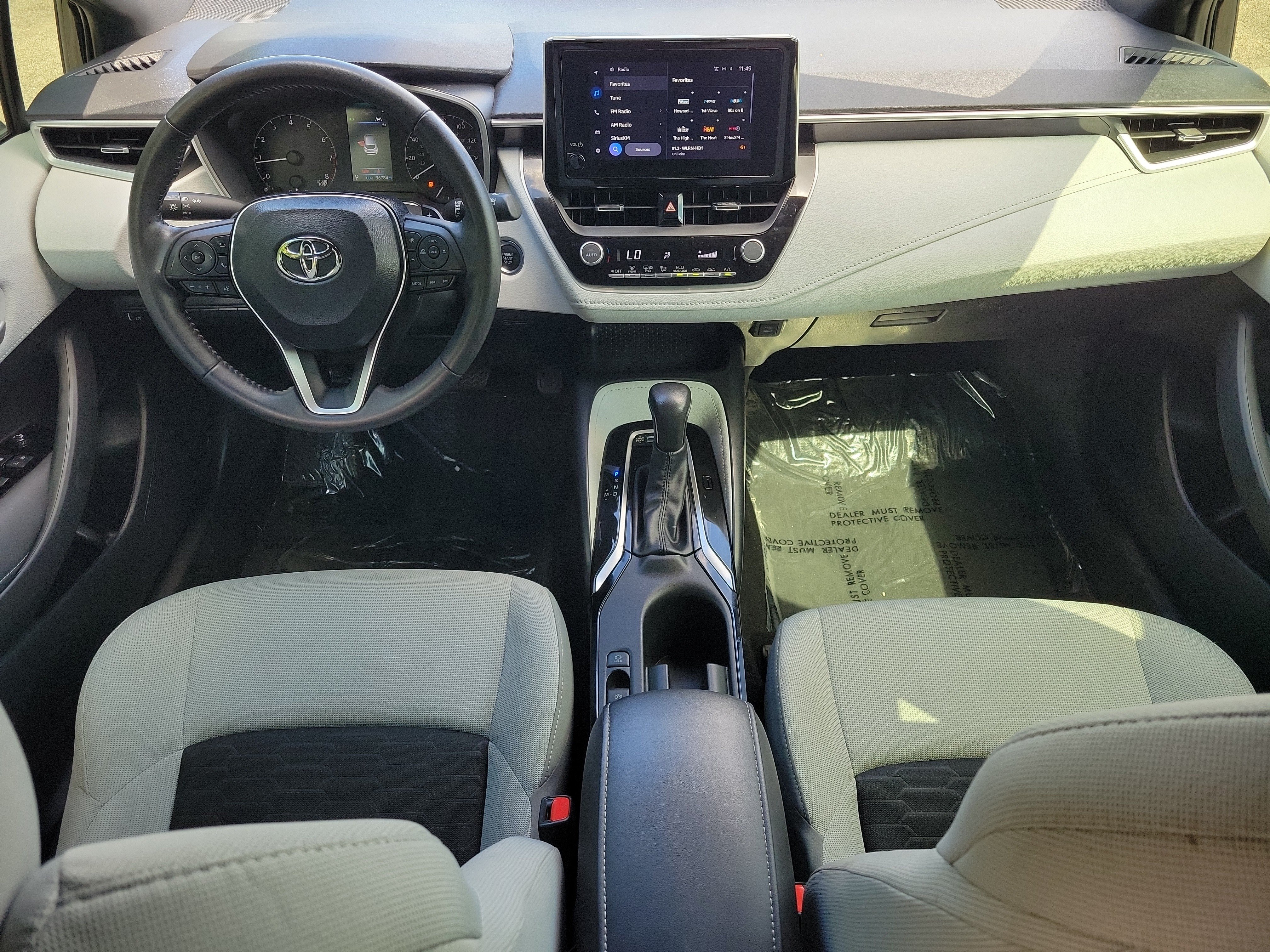 Used 2025 Toyota Corolla SE FWD image 18