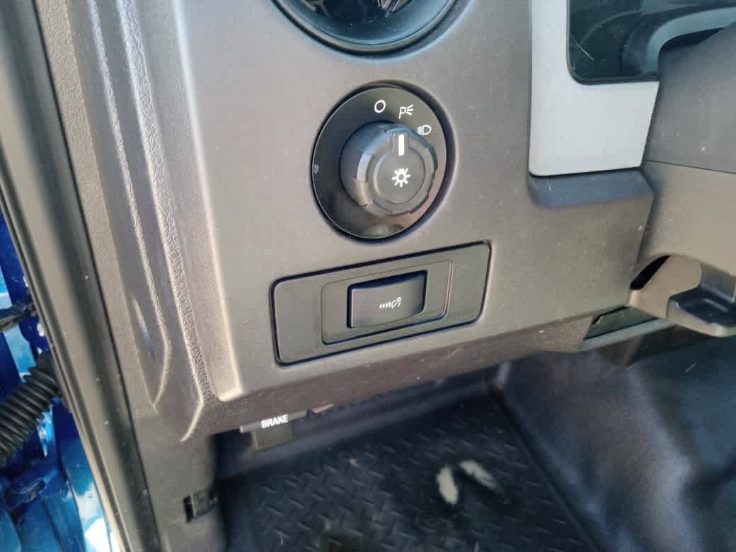 Used 2012 Ford F150 STX w/ Communications Pkg RWD image 17