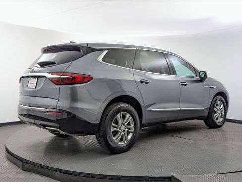 Used 2021 Buick Enclave Essence FWD image 8