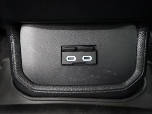 Used 2023 Toyota Highlander XLE image 74