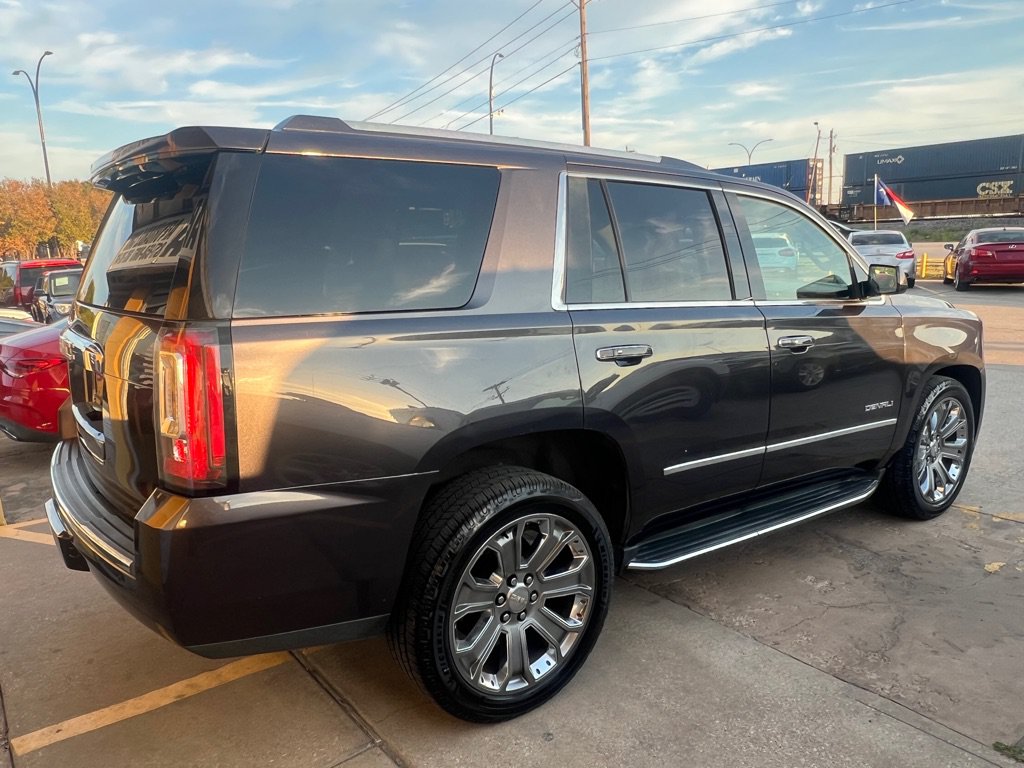 Used 2016 GMC Yukon Denali RWD image 6