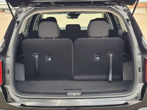 New 2026 Kia Sorento LX FWD image 6