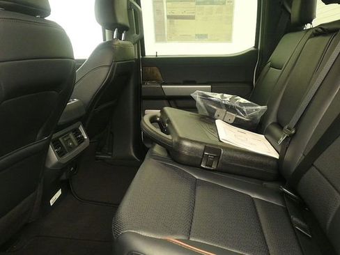 New 2026 Ford F450 Lariat image 10