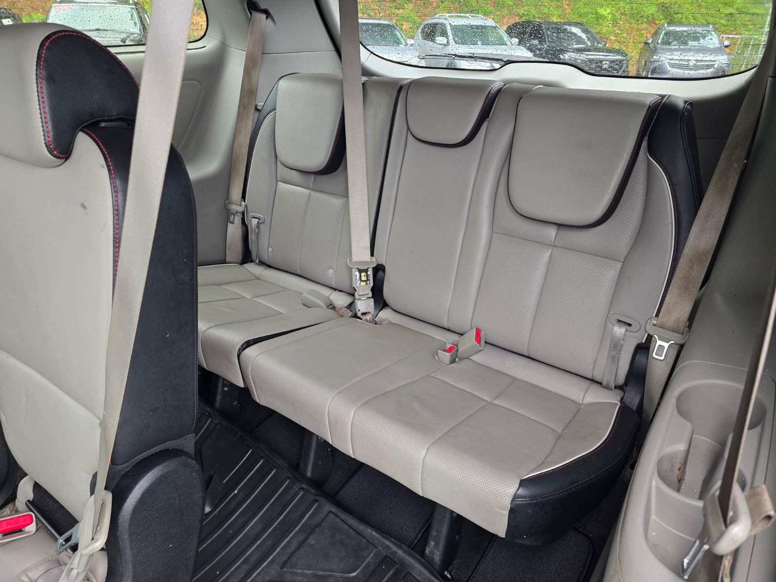 Used 2021 Kia Sedona EX FWD image 11