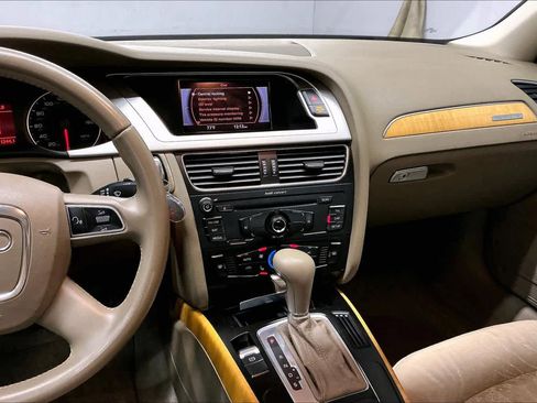 Used 2010 Audi A4 2.0T Premium image 9