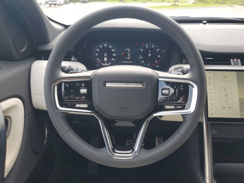 Used 2026 Land Rover Discovery Sport Landmark AWD/4WD image 29
