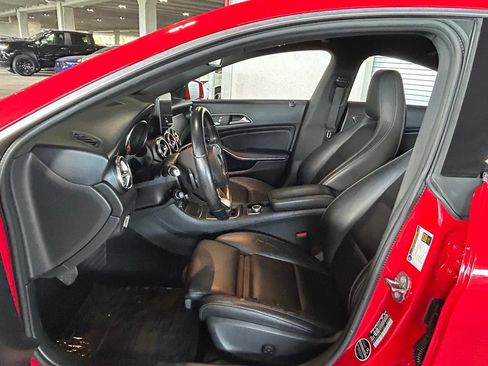 Used 2019 Mercedes-Benz CLA 250 image 16