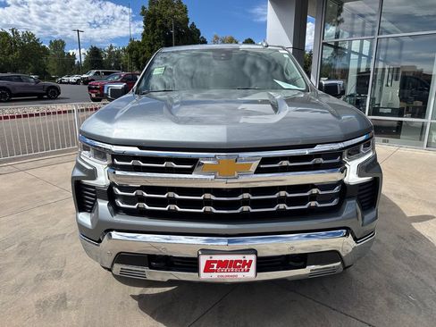 Used 2023 Chevrolet Silverado 1500 LTZ AWD/4WD image 8