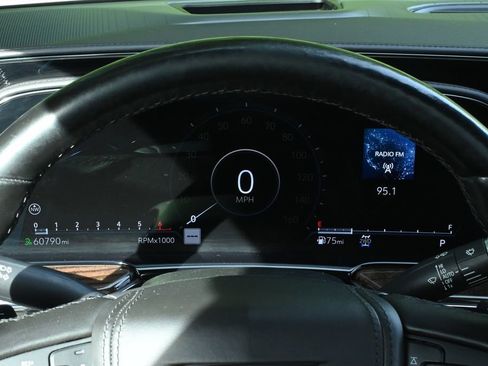 Used 2021 Cadillac Escalade Sport Platinum w/ Heavy-Duty Trailer Package image 20