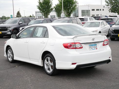 Used 2012 Toyota Corolla S FWD image 5