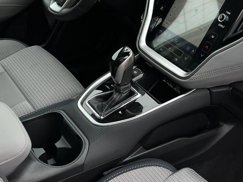 Certified 2025 Subaru Outback Premium image 15