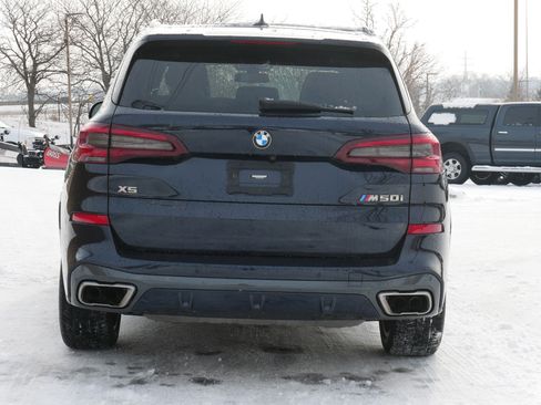 Used 2022 BMW X5 M50i image 5