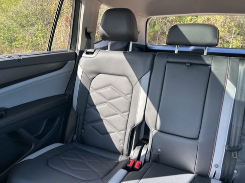 New 2026 Volkswagen Atlas Peak Edition AWD/4WD image 12