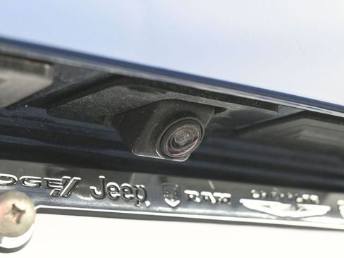 Used 2024 Nissan Altima 2.5 SR image 34