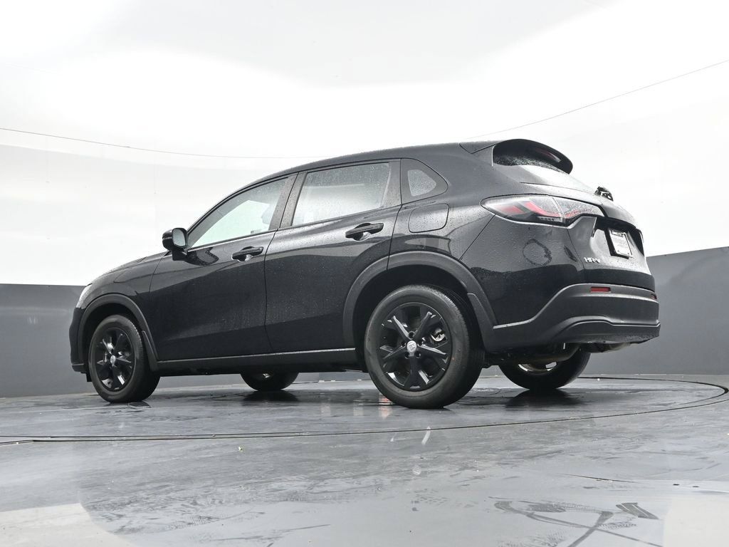 Used 2024 Honda HR-V LX image 38