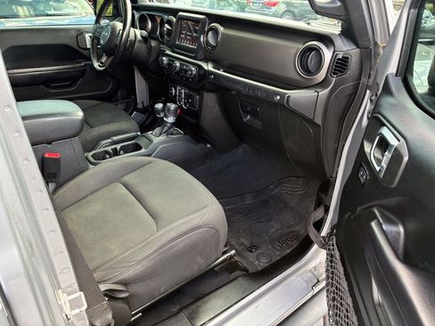 Used 2020 Jeep Wrangler Unlimited Sport S AWD/4WD image 20