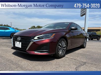 Used 2025 Nissan Altima 2.5 SV