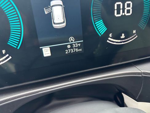 Used 2025 Hyundai Santa Fe SEL image 40