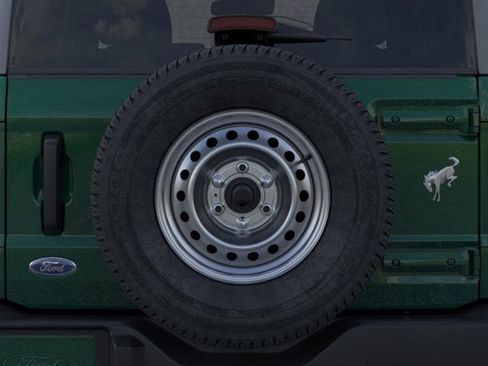 New 2025 Ford Bronco 4-Door image 24