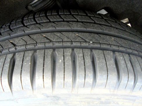 Used 2020 GMC Terrain SLT image 30