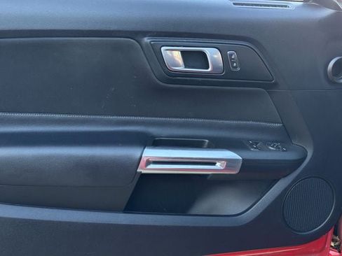 Used 2018 Ford Mustang GT image 23