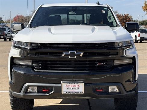 Used 2021 Chevrolet Silverado 1500 LT Trail Boss w/ Convenience Package II image 8