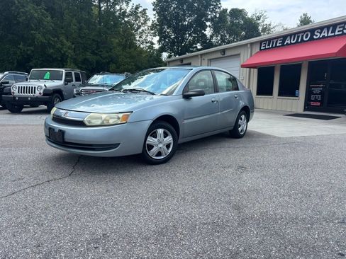 Used 2003 Saturn ION Level 2 w/ Convenience Pkg FWD image 3