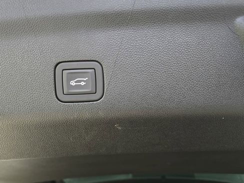 New 2025 Chevrolet Suburban Premier w/ Sun And Tow Package image 15