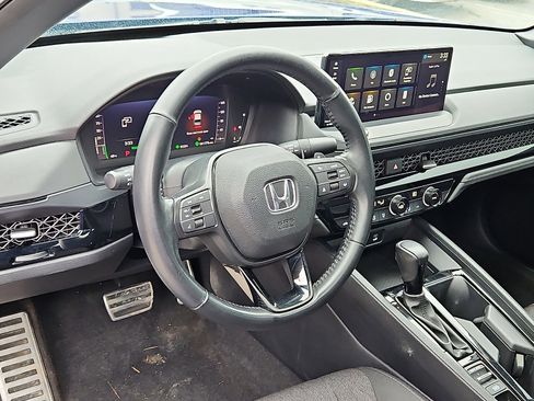Used 2023 Honda Accord Sport image 26