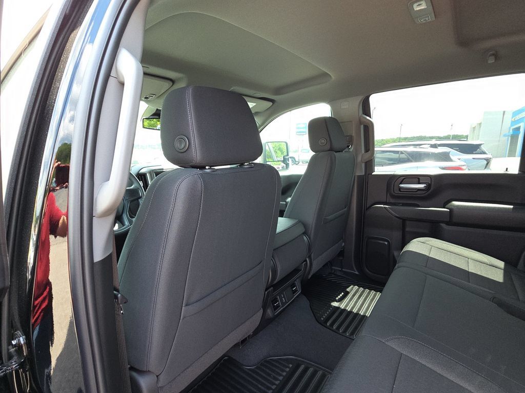 New 2026 Chevrolet Silverado 2500 Custom w/ Custom Value Package AWD/4WD image 27