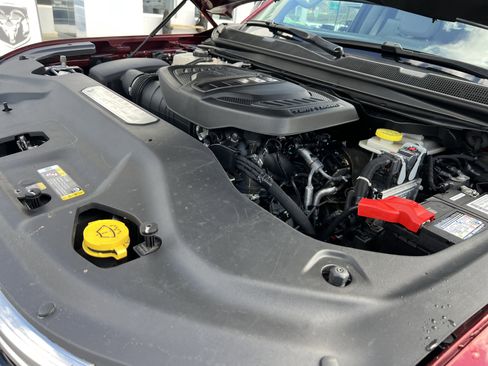 Used 2023 Jeep Wagoneer Series II AWD/4WD image 33